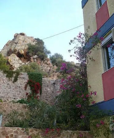 Bellevue * Perdika (Aegina)