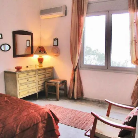 Bellevue * Perdika (Aegina)
