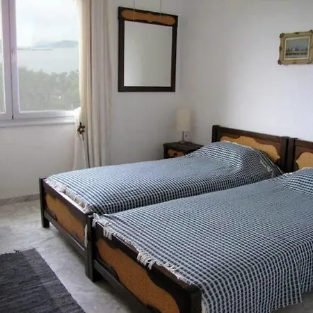 Bellevue * Perdika (Aegina)